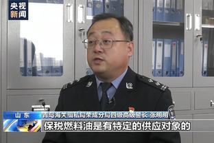 萨顿：曼联球员懒于跑动，他们的更衣室挤满了自以为是的人